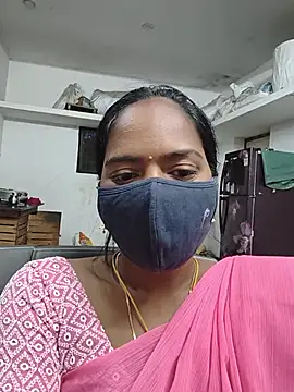 Snapshot of Tamil_Sangeetha chatting on June 22, 2026, 12:05 am Tamil Sangeetha online show from June 22, 2026, 12:05 am