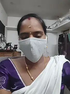 Snapshot of Tamil_Sangeetha chatting on July 14, 2026, 5:08 pm Tamil Sangeetha online show from July 14, 2026, 5:08 pm