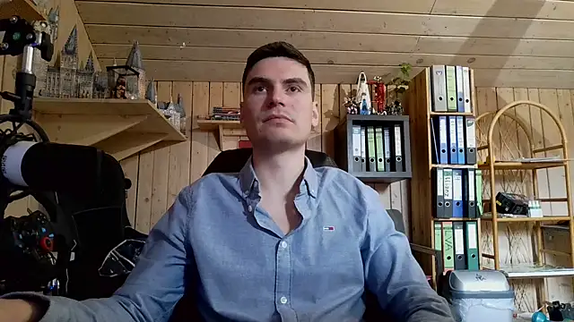 Dom-Lord  online show from April 2, 2026, 7:37 am