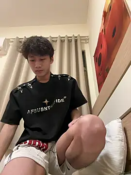 sexyboy-3525 online show from July 14, 2026, 10:54 am