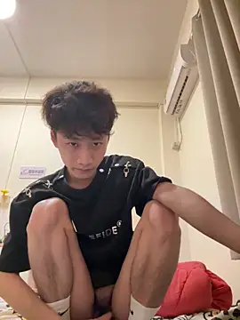 sexyboy-3525 online show from June 7, 2026, 5:56 am