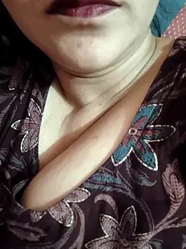 ZOYA KHAN-123 online show from March 29, 2026, 5:14 pm