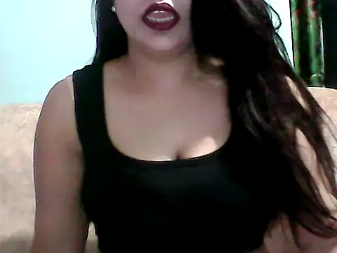 Wonderful Babe online show from April 13, 2026, 7:07 pm