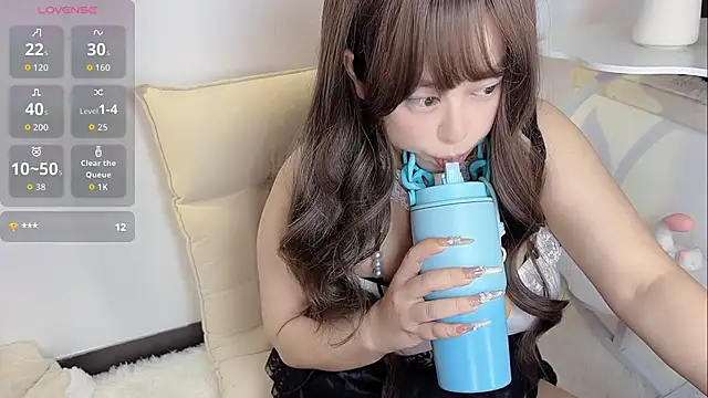 Snapshot of nicole-0329 chatting on April 8, 2026, 5:47 pm nicole-0329 online show from April 8, 2026, 5:47 pm