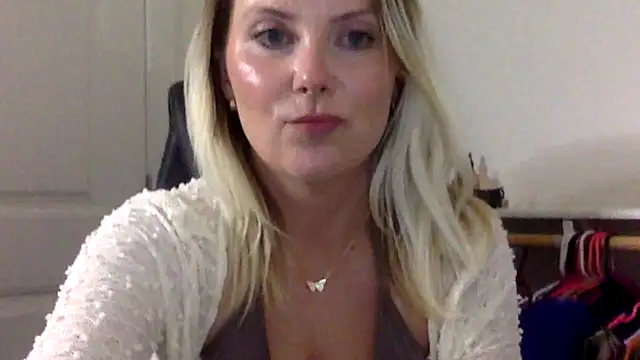 Natural DDD online show from May 18, 2026, 3:39 am