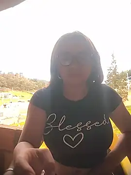 martina 7 online show from June 14, 2026, 8:32 pm