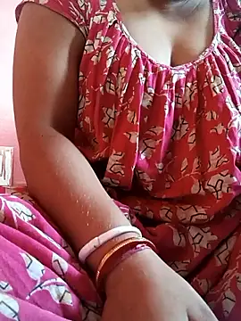 Snapshot of itz-liliroy chatting on April 13, 2026, 8:51 am itz-liliroy online show from April 13, 2026, 8:51 am