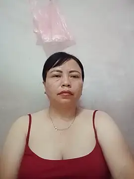 Snapshot of -Hami- chatting on June 4, 2026, 6:34 pm -Hami- online show from June 4, 2026, 6:34 pm