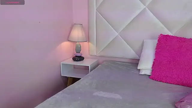 Snapshot of MistressNyx_ chatting on July 21, 2026, 2:07 pm MistressNyx online show from July 21, 2026, 2:07 pm