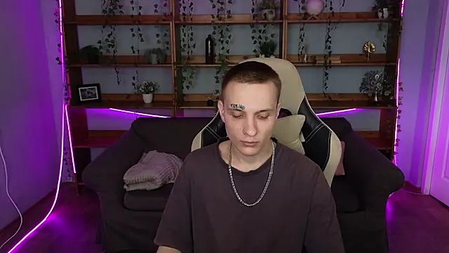 Dreamkai online show from April 11, 2026, 1:24 am