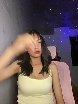 Love-suck12 online show from April 9, 2026, 4:35 pm