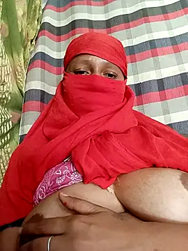 sapan sexe online show from April 17, 2026, 7:11 am