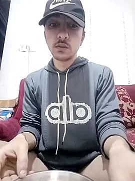 elzabeerr1 online show from April 7, 2026, 4:47 am