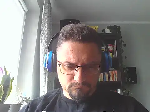Snapshot of 19cmSlave chatting on May 14, 2026, 7:27 am 19cmSlave online show from May 14, 2026, 7:27 am