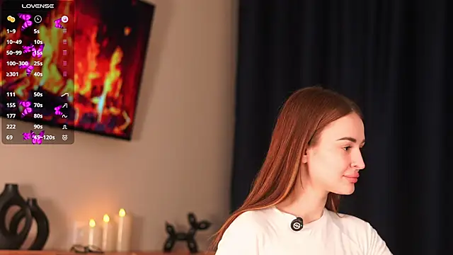 Anna  Jones online show from April 16, 2026, 4:19 pm