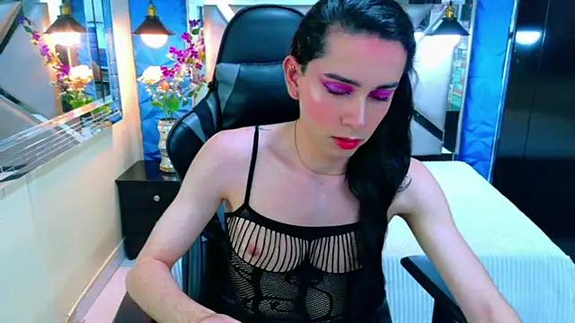 Sharlon  online show from April 4, 2026, 8:15 pm