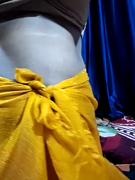 BlushingBunny  online show from April 19, 2026, 5:58 pm