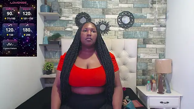 Snapshot of Skylernaomi chatting on June 11, 2026, 2:36 pm Skylernaomi online show from June 11, 2026, 2:36 pm