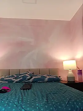 Snapshot of ZoeBlanc chatting on April 13, 2026, 11:47 am ZoeBlanc online show from April 13, 2026, 11:47 am