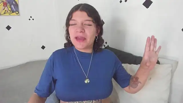 wendybeckett4 online show from April 16, 2026, 9:39 pm