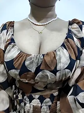 Piyu x online show from April 9, 2026, 6:58 pm