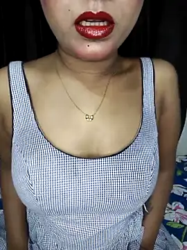 Snapshot of Piyu_x chatting on May 8, 2026, 11:08 pm Piyu x online show from May 8, 2026, 11:08 pm