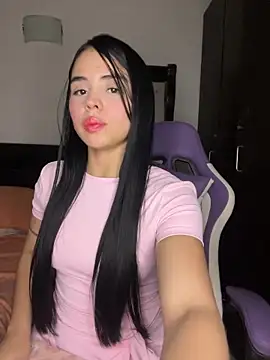 mimihot777 online show from April 14, 2026, 11:54 pm