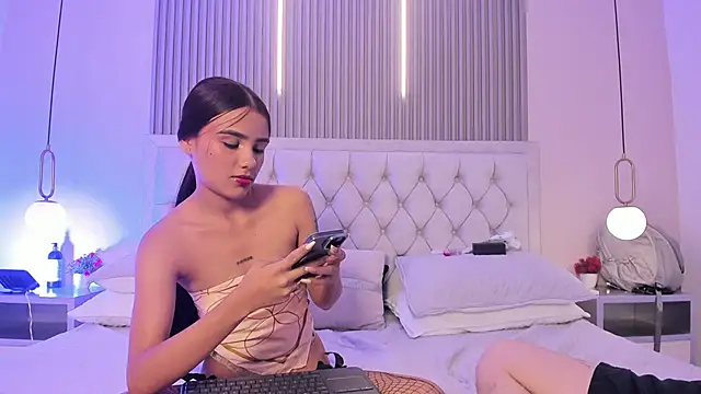 andy may18 online show from April 8, 2026, 1:34 pm