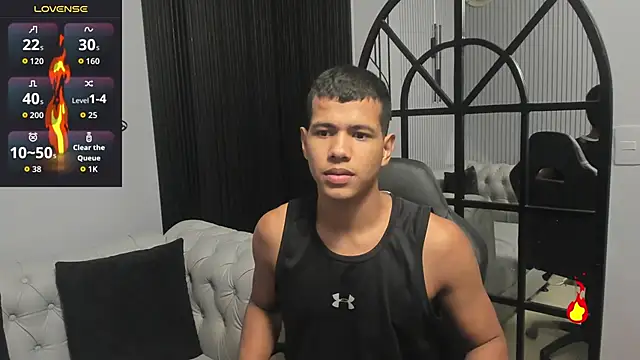 Snapshot of noahdark_ chatting on May 20, 2026, 2:52 am noahdark online show from May 20, 2026, 2:52 am