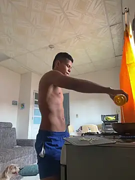 noahdark  online show from April 4, 2026, 7:20 pm