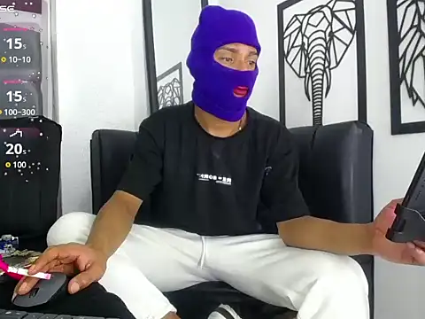 big cock2016 online show from April 8, 2026, 8:32 pm