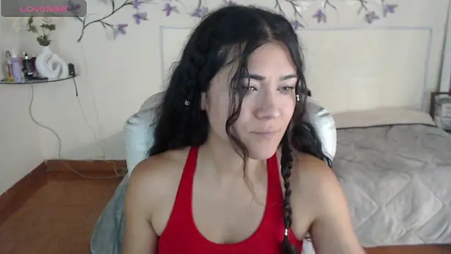 Snapshot of FreyaRouge chatting on April 2, 2026, 3:08 pm FreyaRouge online show from April 2, 2026, 3:08 pm