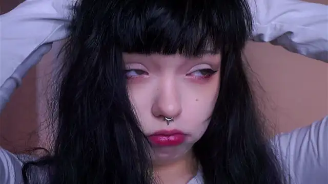 CandiceDossantos online show from April 4, 2026, 8:54 am