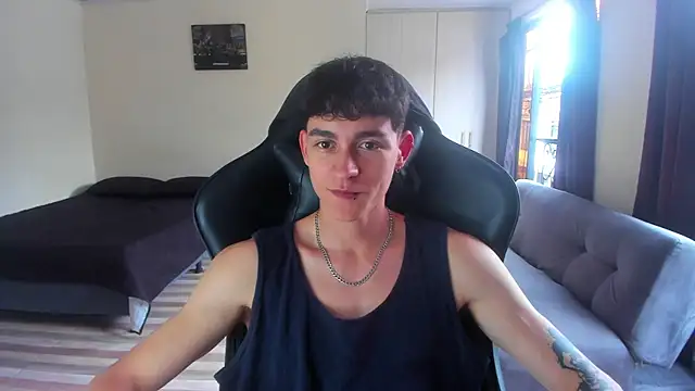 Luke Chill online show from April 11, 2026, 6:00 pm