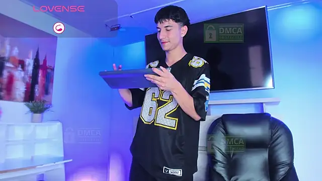 Taylor Brooks online show from April 11, 2026, 6:55 pm