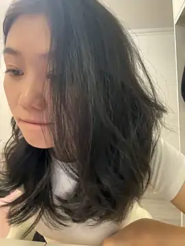 Snapshot of Shanshan_1267 chatting on May 30, 2026, 2:23 pm Shanshan 1267 online show from May 30, 2026, 2:23 pm