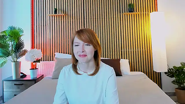 CherryCrushLove online show from April 11, 2026, 6:21 am