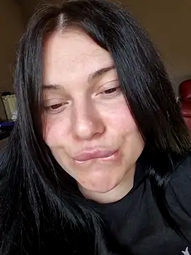 AliceX69 online show from April 10, 2026, 3:52 pm