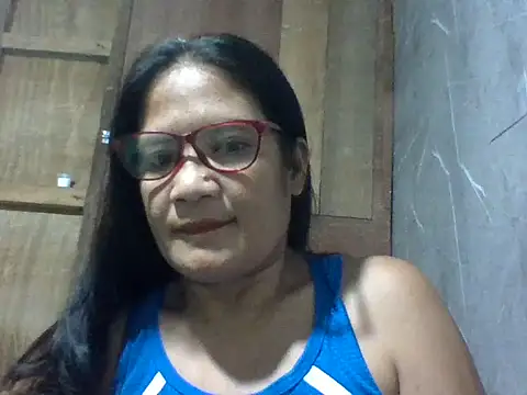 PinayZaira online show from May 21, 2026, 5:10 pm