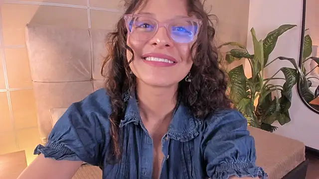 Snapshot of saraa_macc_ chatting on May 22, 2026, 1:20 pm saraa macc online show from May 22, 2026, 1:20 pm