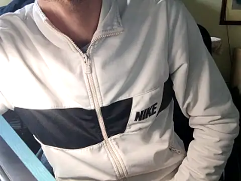 vald1983 online show from April 17, 2026, 4:21 pm