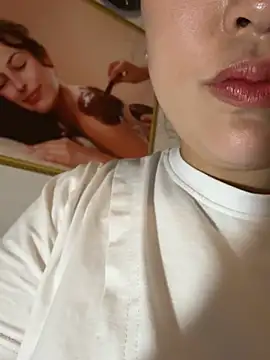 Lina-Naughty online show from May 28, 2026, 6:47 pm