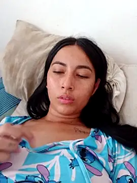 Ann Houston online show from April 4, 2026, 8:37 pm