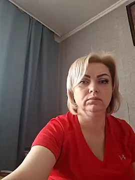 SylvieGold453 online show from April 1, 2026, 6:59 am