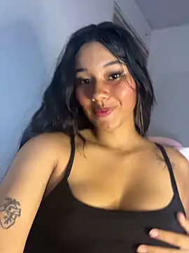 liaa swan online show from April 11, 2026, 1:35 am