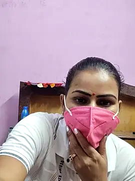 Snapshot of Legend_choice chatting on April 13, 2026, 6:23 pm Legend choice online show from April 13, 2026, 6:23 pm