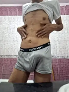 Seifo4 online show from April 14, 2026, 9:42 pm