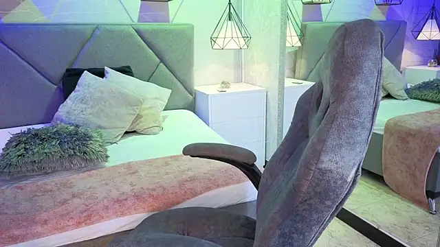 brendasweet10 online show from April 5, 2026, 4:52 am