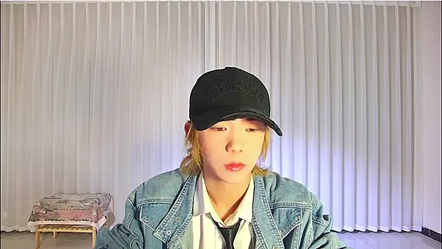 Snapshot of wumei-001 chatting on April 10, 2026, 2:07 am wumei-001 online show from April 10, 2026, 2:07 am