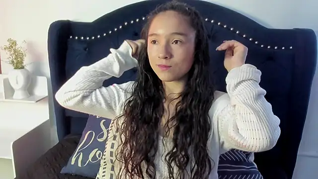 Snapshot of Honney_Bunny18 chatting on April 10, 2026, 4:03 pm Honney Bunny18 online show from April 10, 2026, 4:03 pm